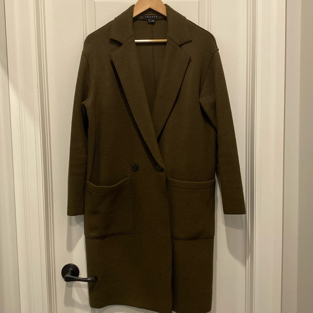 Theory jacket size medium